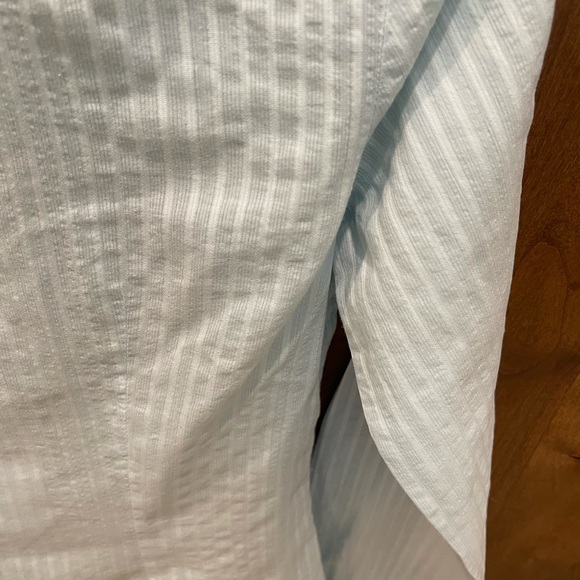 Banana Republic S long sleeve light blue blouse - Picture 4 of 11